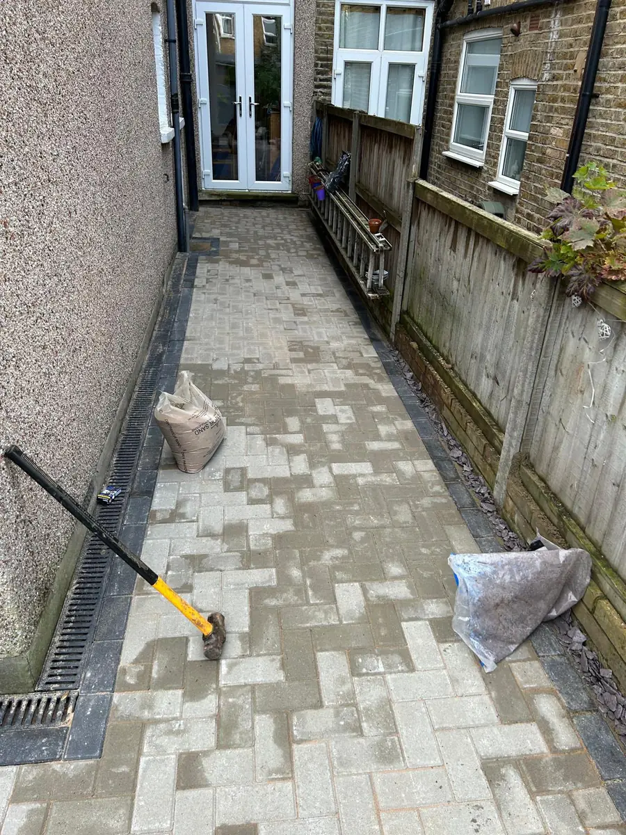 New side path being laid